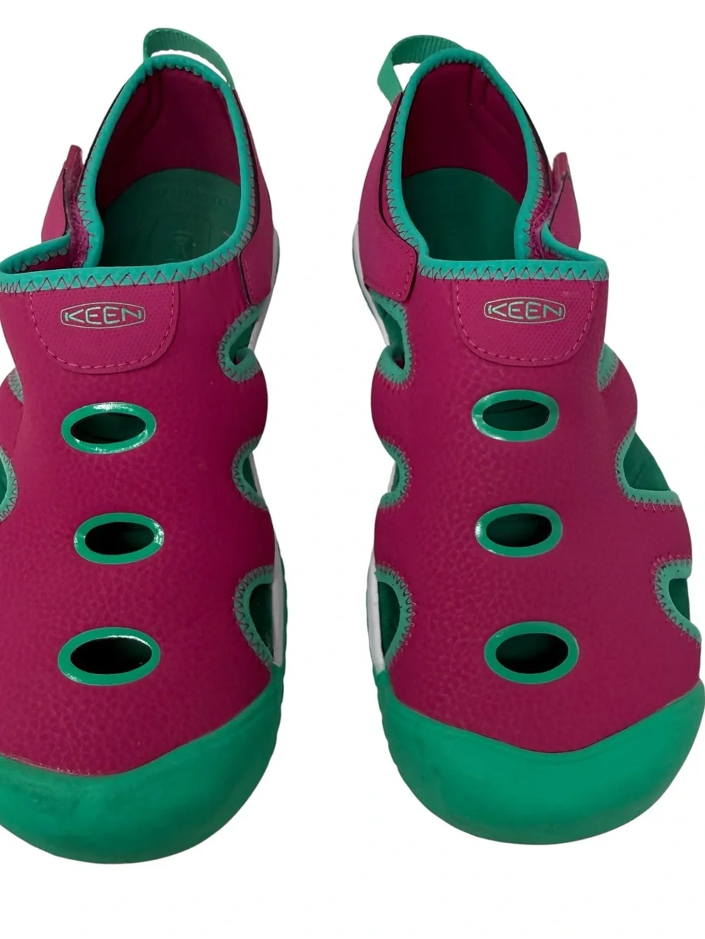 Keen Stingray Youth Size 6 Water Sandals